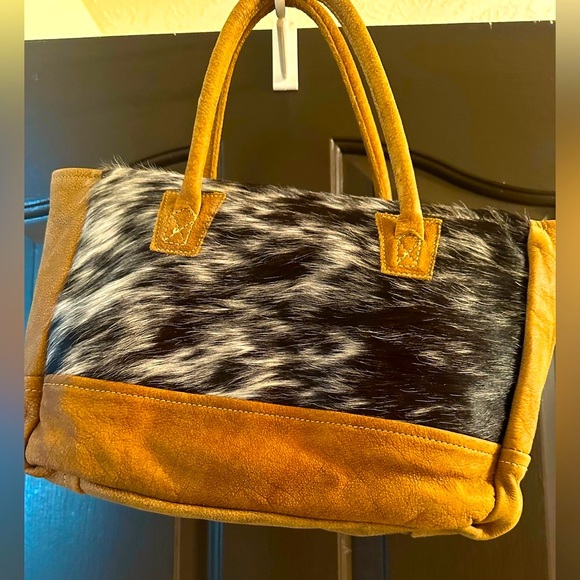 Leather Myra Bag - Picture 4 of 9